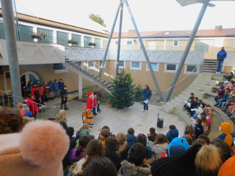 Weihnachstspiel im Atrium