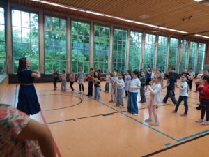 Tanz in der Turnhalle