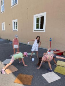Spiele auf dem Schulhof