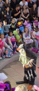 Pinguin und die Kinder